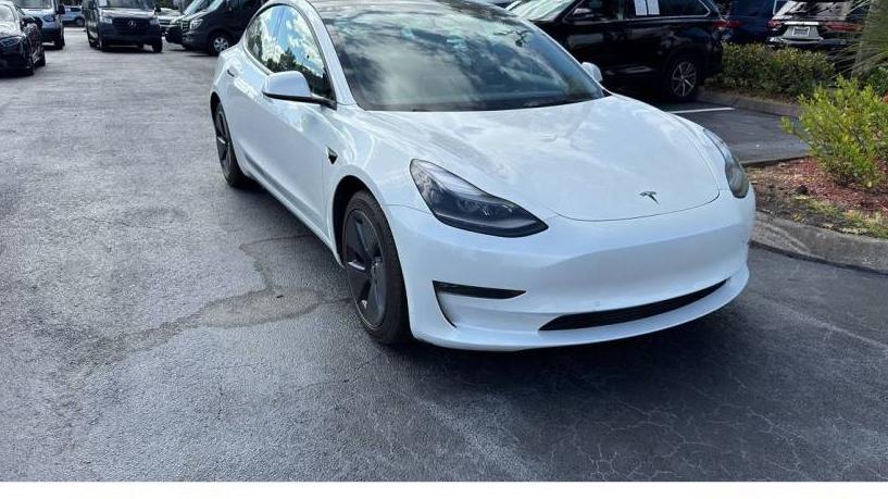 TESLA MODEL 3 2022 5YJ3E1EB9NF104588 image